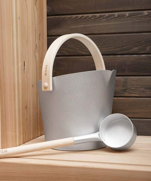 Tylo Brilliant Sauna Bucket and ladle Silver in sauna