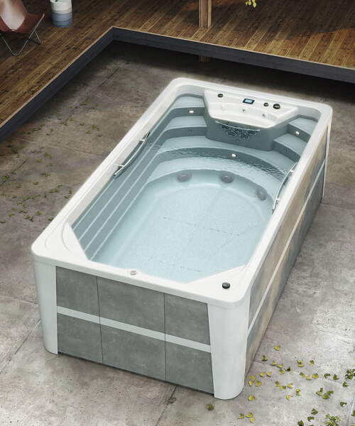 Astralpool Swimspa Compact above ground installation