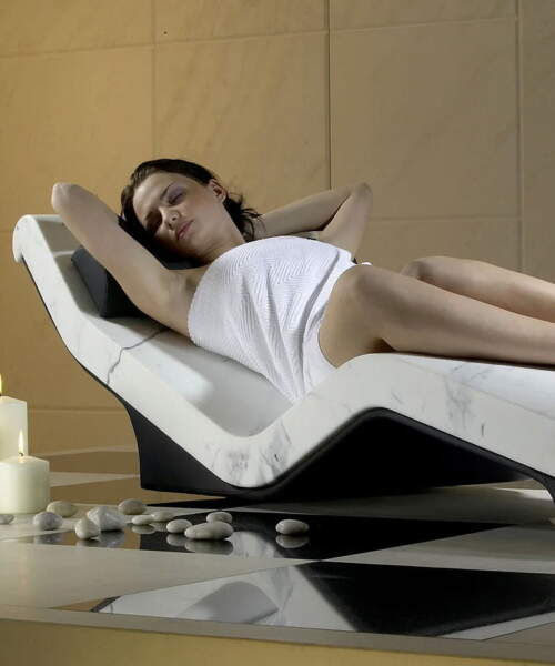 Fabio Alemanno Cleopatra Basico woman relaxing on lounger