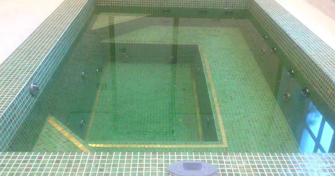 Roman Caldarium Spa Designed for Home Health Suite Installed in Sonning