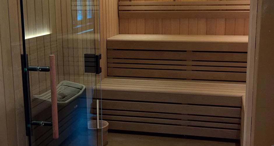 bespoke frameless glass door