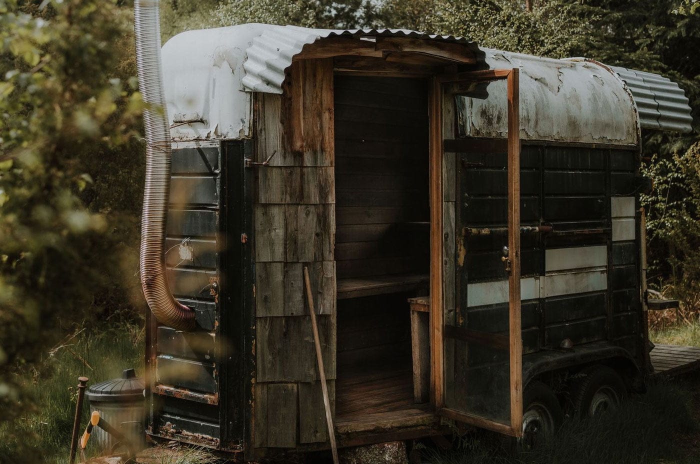 Horsebox Saunas are This Years Trendy Mobile Wellness Addition